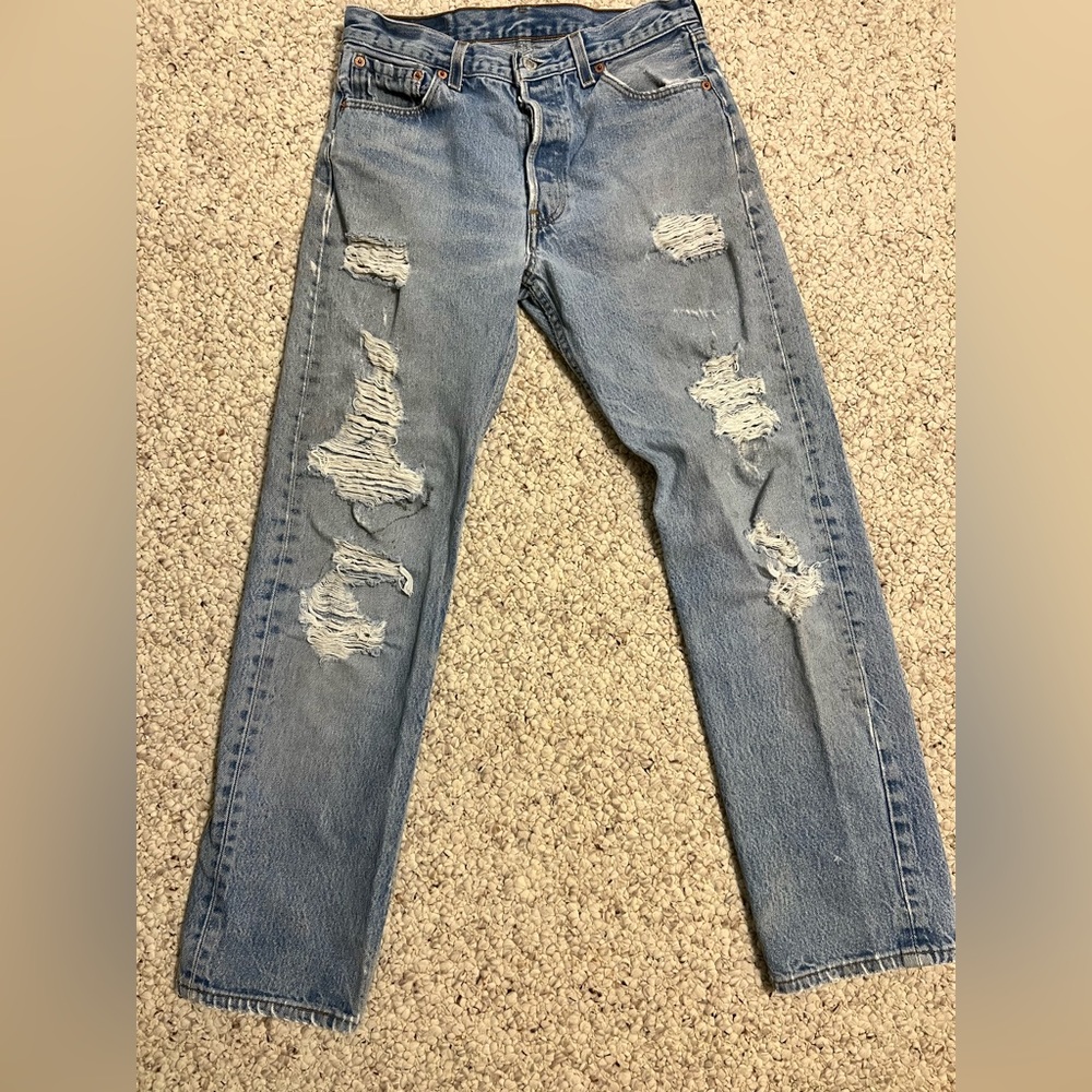 Vintage LEVIS 501xx 28” waist